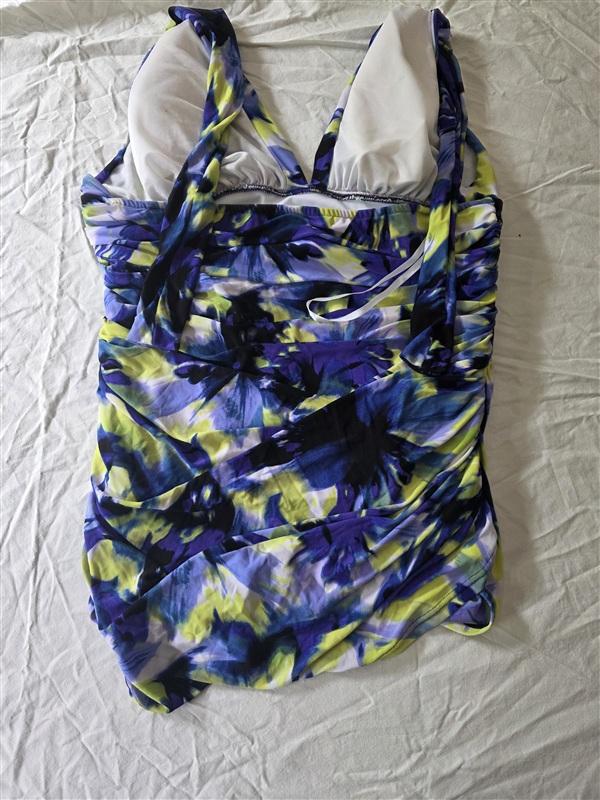 NWT MagicSuit Miraclesuit 14 Traci Starry Night Tankini Top 134210