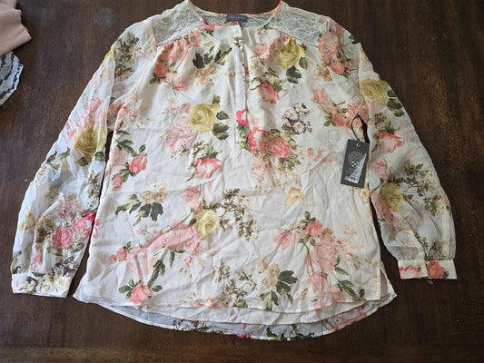 NWT VInce Camuto PM Floral Spring Safari Lace Blouse Semi Sheer 134260