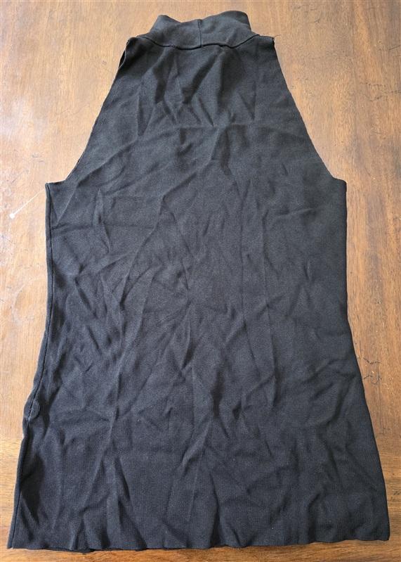 NWOTD Michael Kors M Mock Neck Keyhole Sleeveless Black Sweater 134268