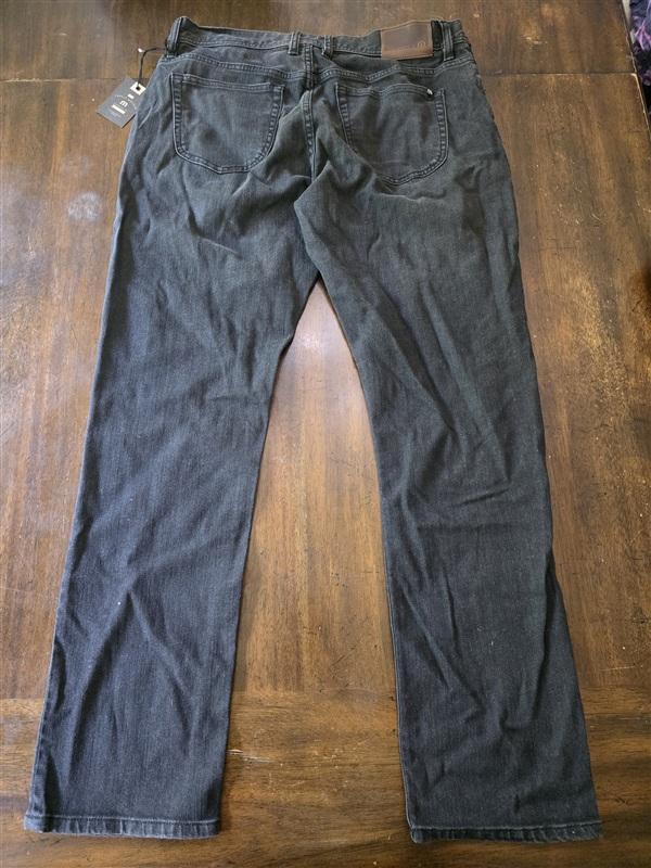 NWTD Travis Mathew 36 Legacy Featherweight Jeans Black 134297