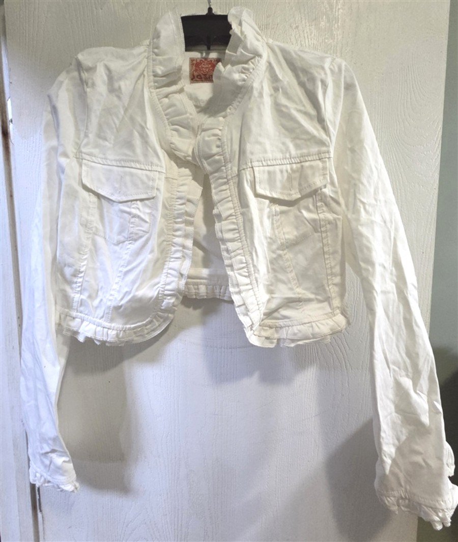 NWOT Evisu Premium Denim White Ruffle Jean Jacket 134309
