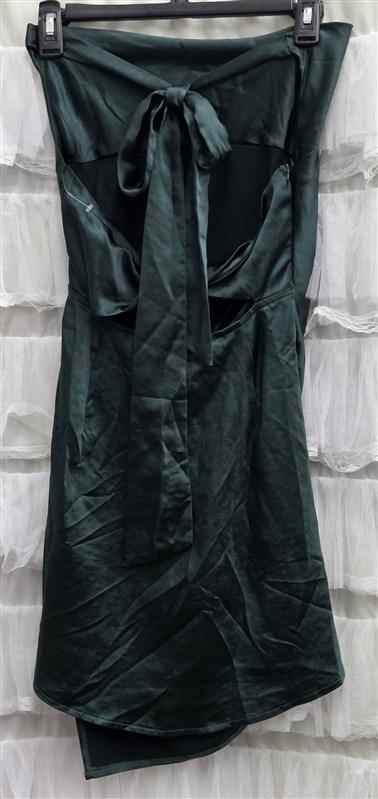 NWTD Selfie Leslie SM Green Halter Drape Mini Dress 134319