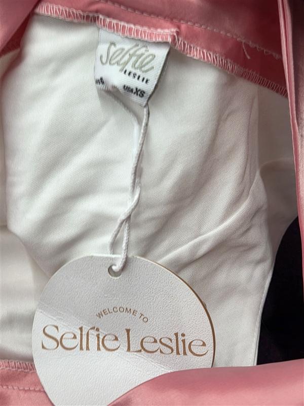 NWTD Selfie Leslie XS Sweetest Thing One-Shoulder Bow Maxi Dress White 134325
