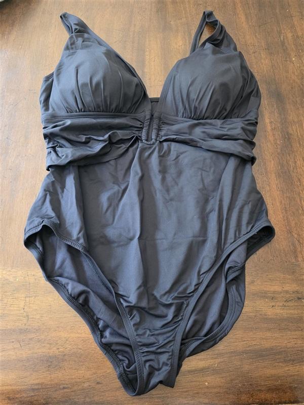 NWT Bleu by Rod Beattie 18W Deep V Neck Black Ruched 1PC Swimsuit 134347