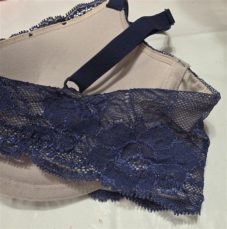 NWOT Maidenform 38B Comfort Devotion Embellished Demi Bra 9443 Blue 134406