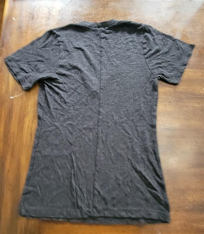 NWOT Monrow S Textured Tri-Blend Fitted V Neck Tee Charcoal 134435