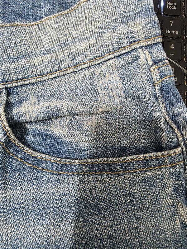 NWOT PAIGE 29 Waist Distressed Sample Ankle Jeans 131252