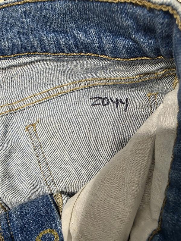 NWOT PAIGE 29 Waist Distressed Sample Ankle Jeans 131252