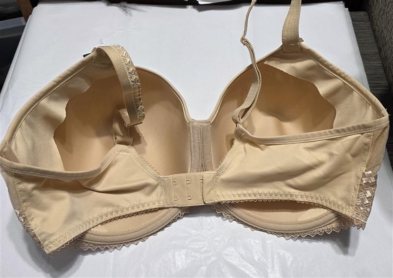 NWT Fantasie 40H USA Rebecca Molded Spacer Underwire Bra FL2024 Beige 134460