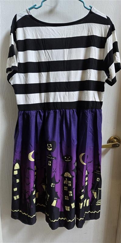 Pre Owned Haunted House XL Halloween Dress Costume 134606