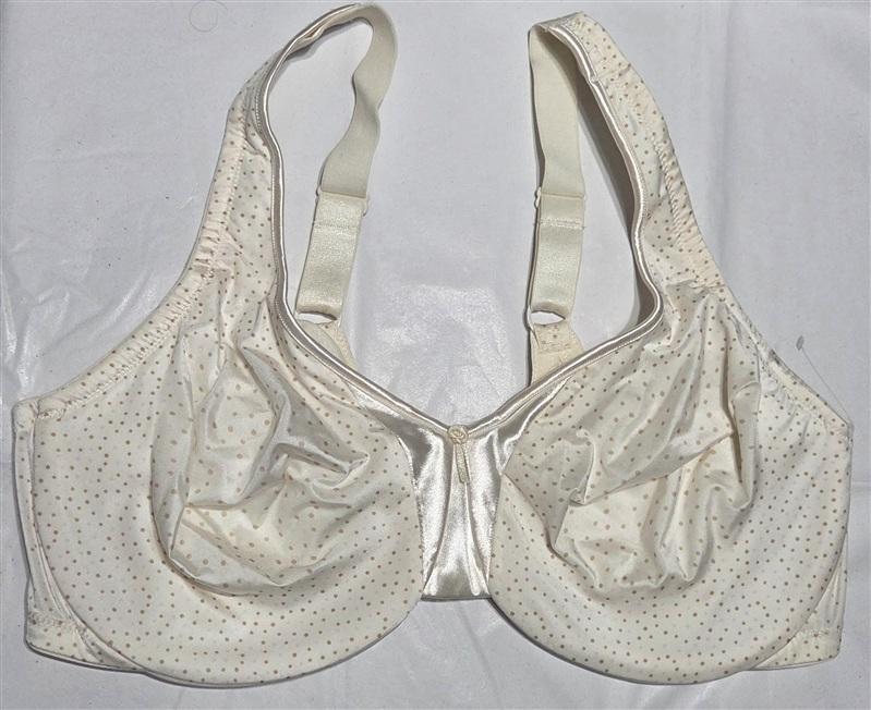 NWOTD Olga 40DD Signature Satin Full-Figure Underwire Bra 35002 Ivory Dot 134616