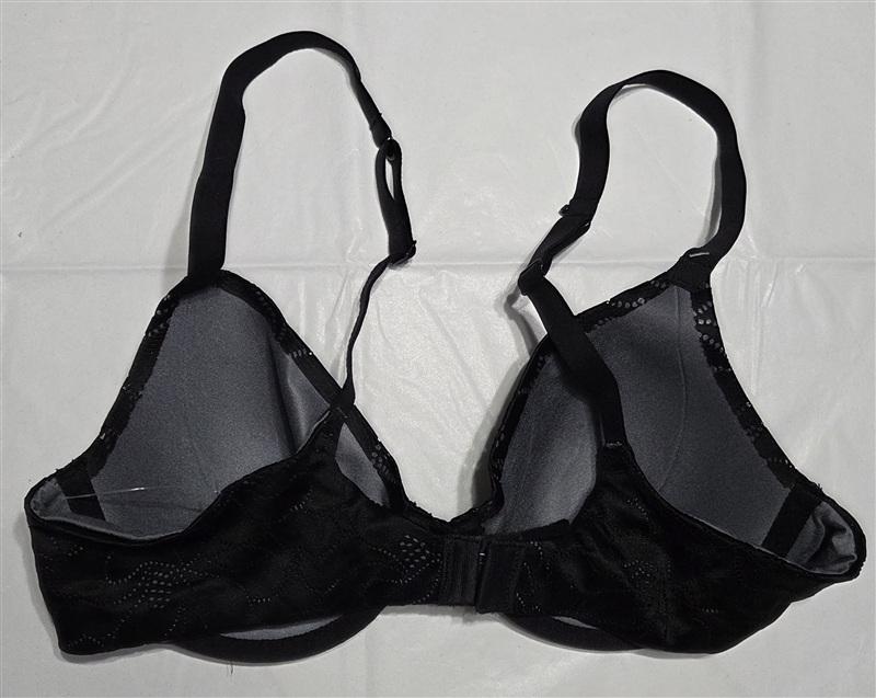 NWOT Hanes 34B Ultimate No Show Support Underwire Bra HU33 Black #134626