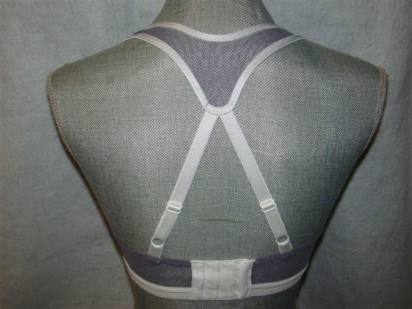 NWT Wacoal 32DD Soft Cup Racerback Wireless Sports Bra 856234 Gray #134639