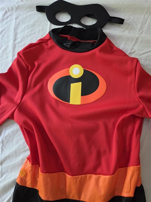 NWOT The Incredibles Mrs. Incredible Halloween Costume + Accessories 134652