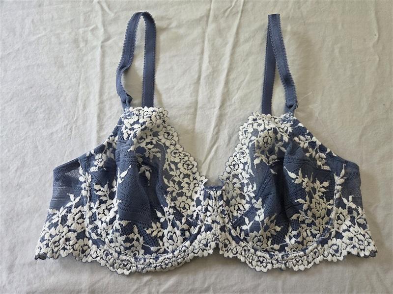 NWOT Wacoal 36C Embrace Lace Blue Underwire Bra 65191 134676