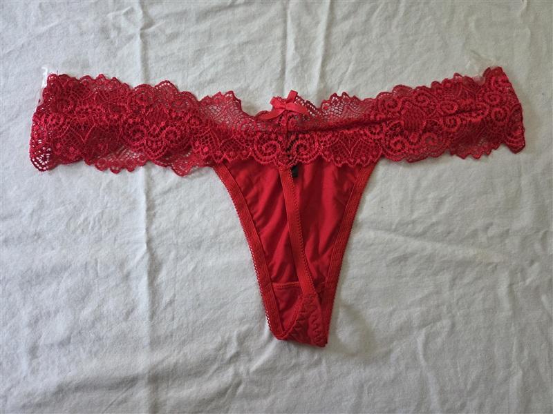 NWOT Dream Girl XL Red Lace Thong Underwear Bow 134684