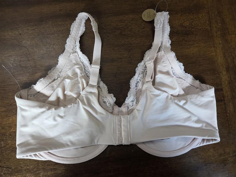 NWT Wacoal 40DDD Softly Styled Underwire Bra 855301 Beige 134702