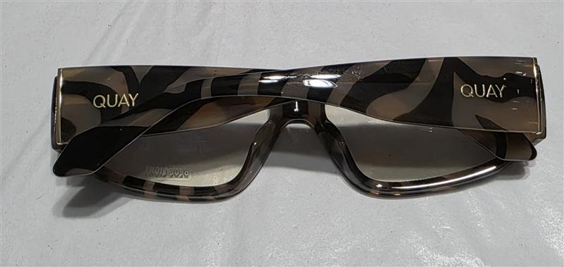 NWT Quay No Envy 1.25 Angular Stripe Readers Reading Glasses 134730