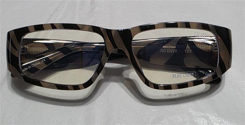NWT Quay No Envy 1.25 Angular Stripe Readers Reading Glasses 134730
