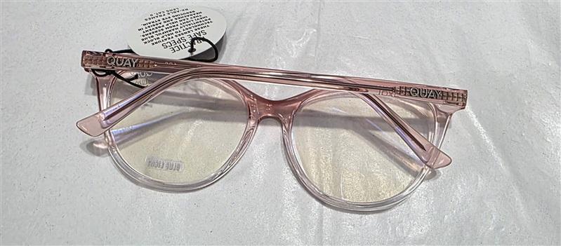 NWT Quay All Nighter 0.0 Cat Eye Pink Sheer Blue Light Glasses Case 134744
