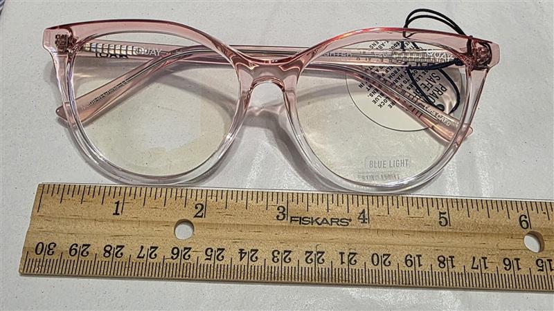 NWT Quay All Nighter 0.0 Cat Eye Pink Sheer Blue Light Glasses Case 134744