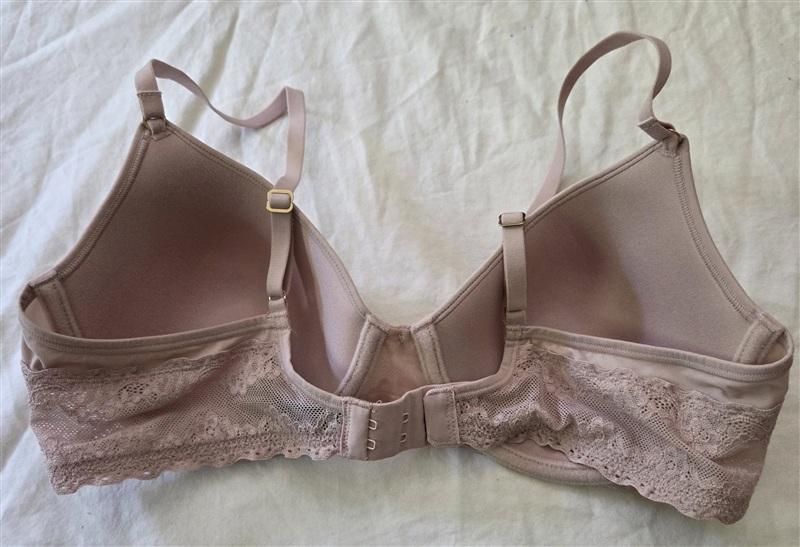 NWOT Natori 36B Bliss Comfort Contour Underwire Bra 721154 Beige 134752