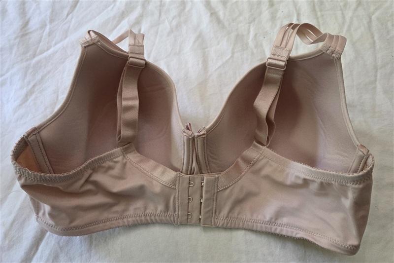 NWOTD Chantelle 36DDD Basic Invisible Memory Foam T-Shirt Bra 1241 134756