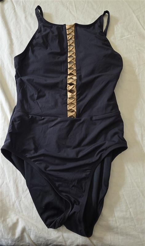 NWTD Bleu by Rod Beattie SZ 8 Twisted Lace Up 1PC Black Swimsuit 134770