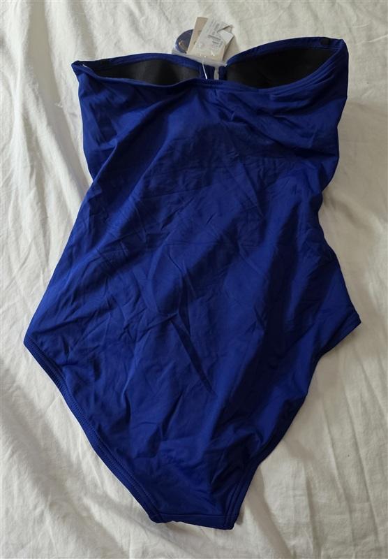 NWT Tommy Bahama 4 Pearl Solids V Wire Bandeau 1Pc Blue Swimsuit 134806