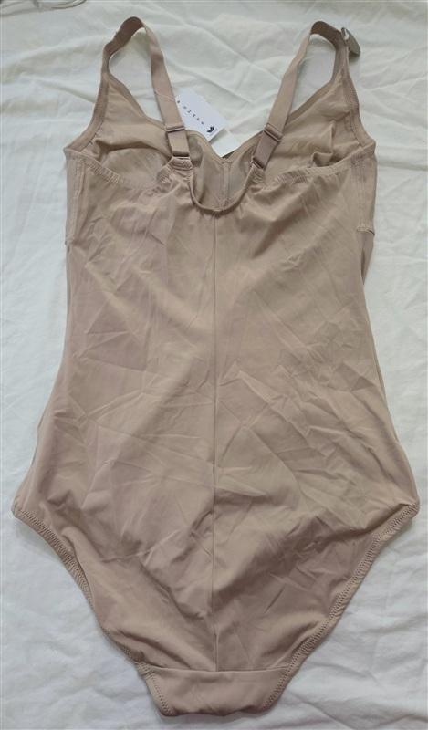 NWT Wacoal 34C Elevated Allure Wireless Shaping Bodybriefer 801336 Beige 134844