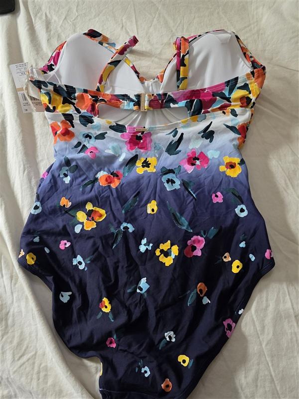 NWOT Anne Cole 18W Twist Front 1PC Swimsuit Floral 134872