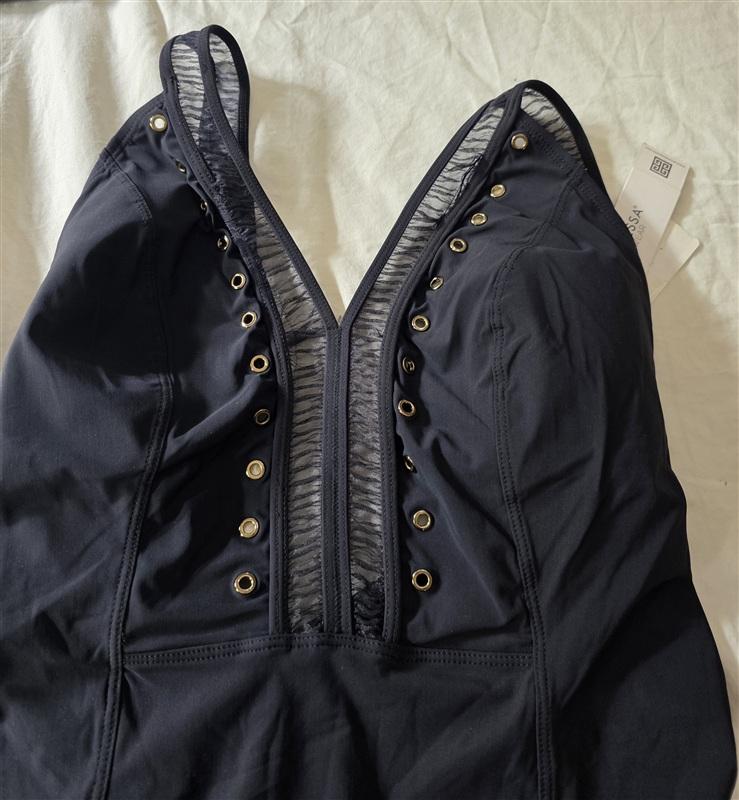 NWT MiracleSuit Amoressa 12 Moulin Rouge Suzette Black 1PC Swimsuit 134884