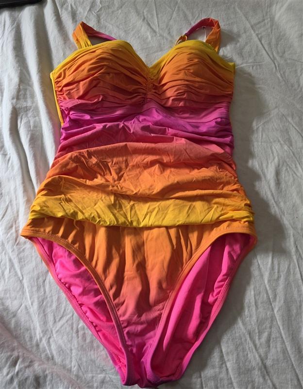 NWT Bleu Rod Beattie 12Beat the Heat Bandeau Rainbow Ombre 1pc Swimsuit 134886