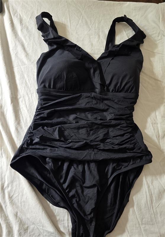 NWOTD Ralph Lauren Chaps 18W Black Beach Ruffle Slimming 1PC Swimsuit 134908
