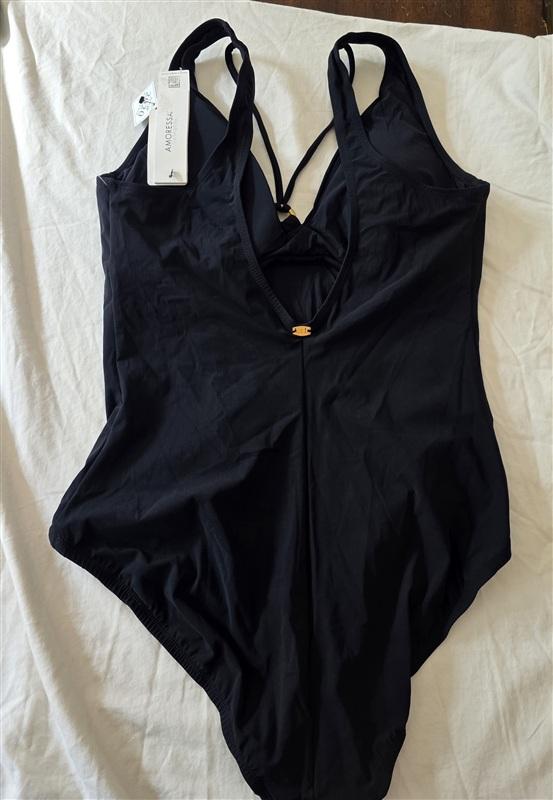 NWT MiracleSuit Amoressa 10 Put a Ring On It Black 1PC Swimsuit Black 134918