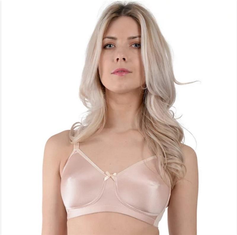NWOT Carnival 34C Wire Free Minimizer Bra 517 Beige 134943