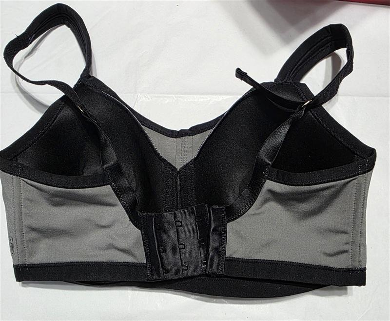 NWOT Natori 32D Yogi Yoga Sports Bra 731050 Gray Black 134952