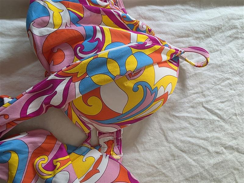 NWT Carmen Marc Valvo Mod Wrap XS Halter Underwired Wrap Bikini Swim Top 134969