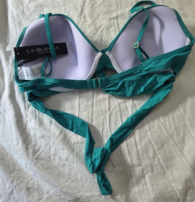 NWT La Blanca Island 16 Goddess Wrap Bra Bikini Top Green EMR 134977