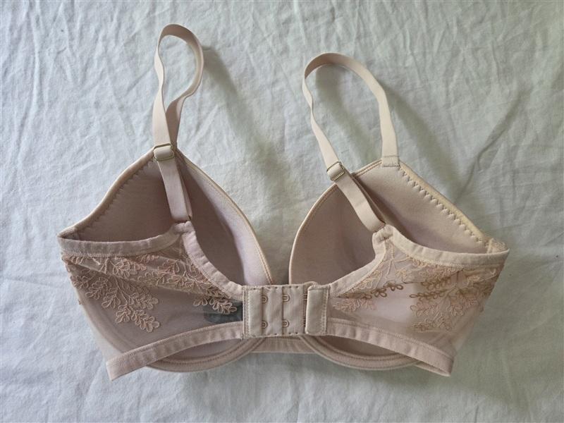 NWOT Natori 32D Lace Trim T Shirt Bra 736037 Beige 135038