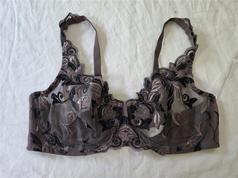 Pre Owned Soma 34C Sensuous Lace Taupe Bra 135071