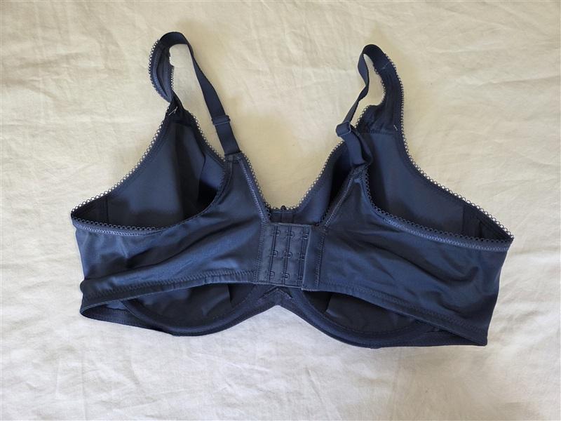 NWOT Wacoal 40D Basic Beauty Contour Spacer Bra 853192 Blue 135134