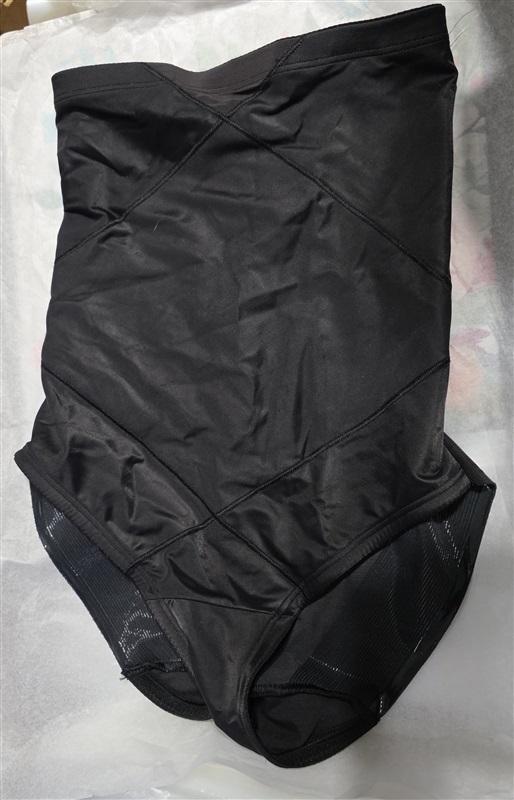 NWOT Miraclesuit M Instant Tummy Tuck High-Waist Brief 2415 Black 135184