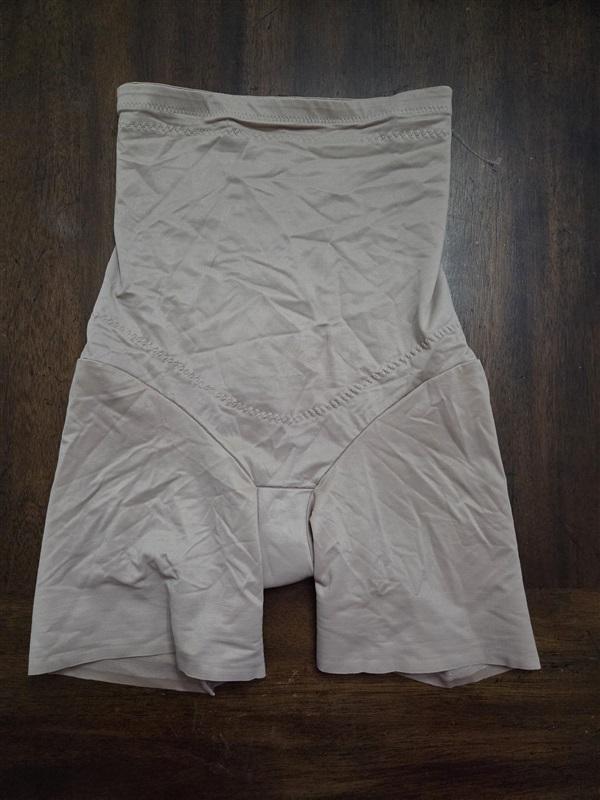 NWOT MiracleSuit L Flexible Fit Hi-Waist Thigh Slimmer 2909 Beige 135185