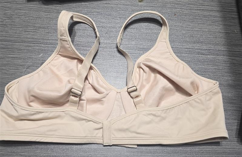 NWT Bali 36C Passion for Comfort Minimizer Underwire Bra 3385 Beige 135275