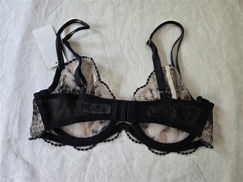 NWT Wacoal 34D Midnight Soiree Underwire Bra Caviar Sheer Lace 135282