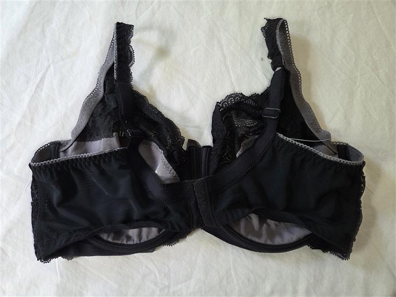NWT Wacoal 40DD Vivid Attraction Underwire Bra Black Lace 135285