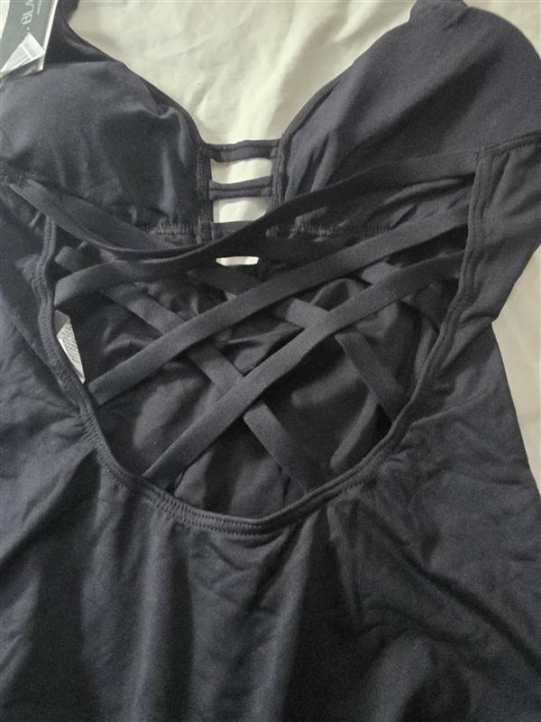 NWT La Blanca 6 Island Goddess Halter Mio 1PC Swimsuit Black 135337