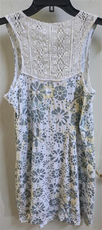 NWOT Aventura M Crochet Lace Slip Sun Dress Swim Cover up 135377