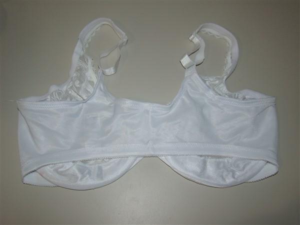 NWOT Glamorise 44B Wonderwire Front Close Bra 9245 White 135380